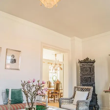 Lundsgaard Gods - Ved Sommers Hotel Kerteminde