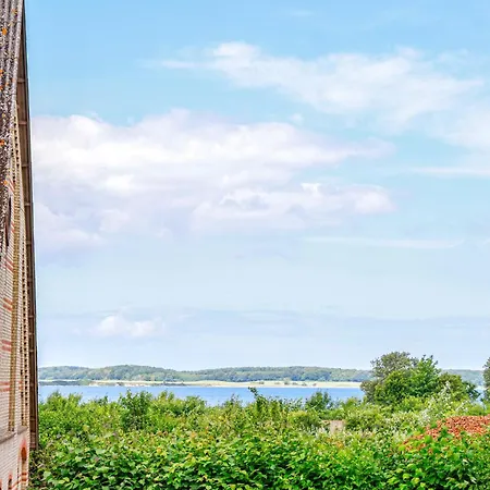 Lundsgaard Gods Hotel