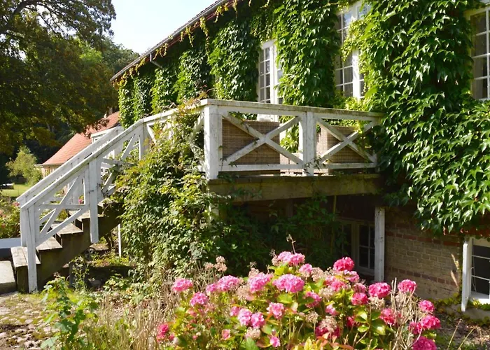 Hotel Lundsgaard Gods 3*